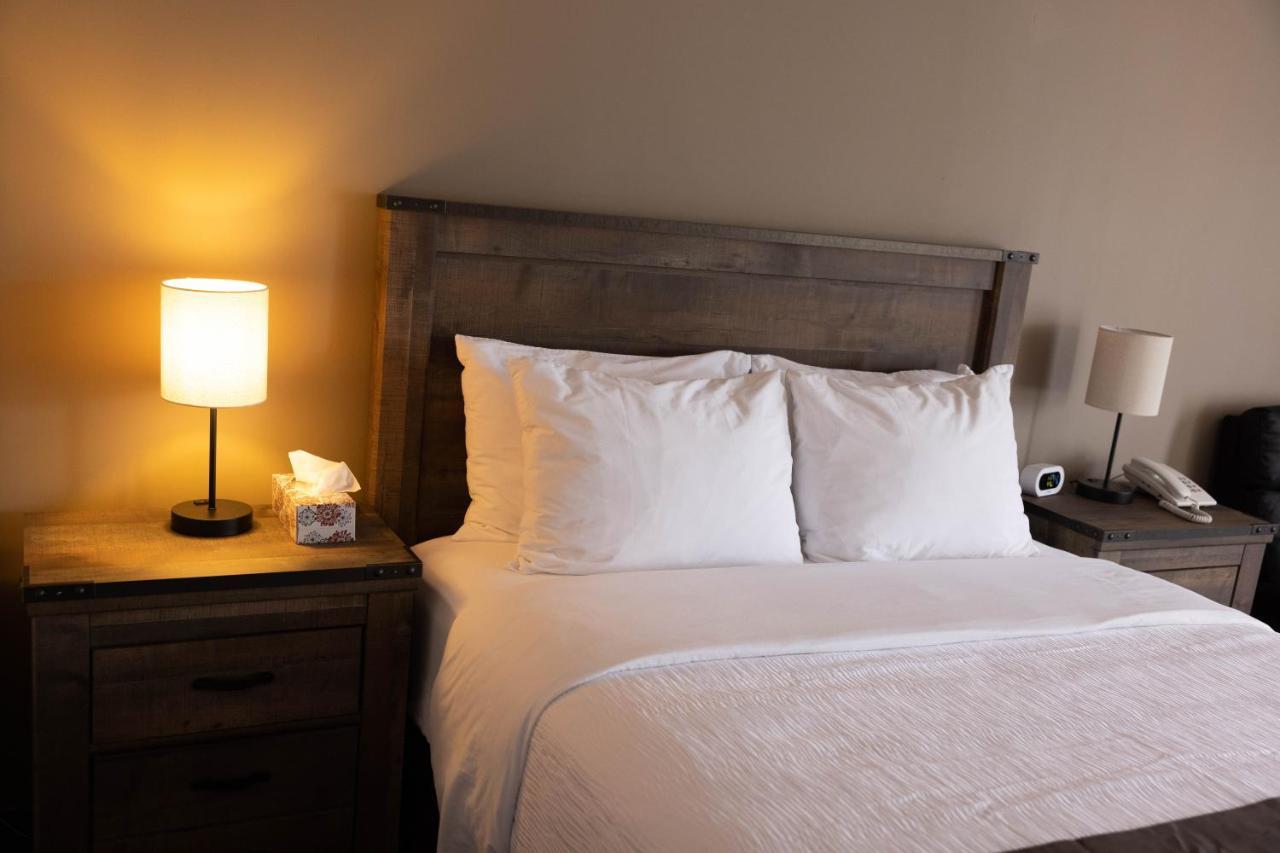 Motel 7 Inn & Suites Beresford ภายนอก รูปภาพ