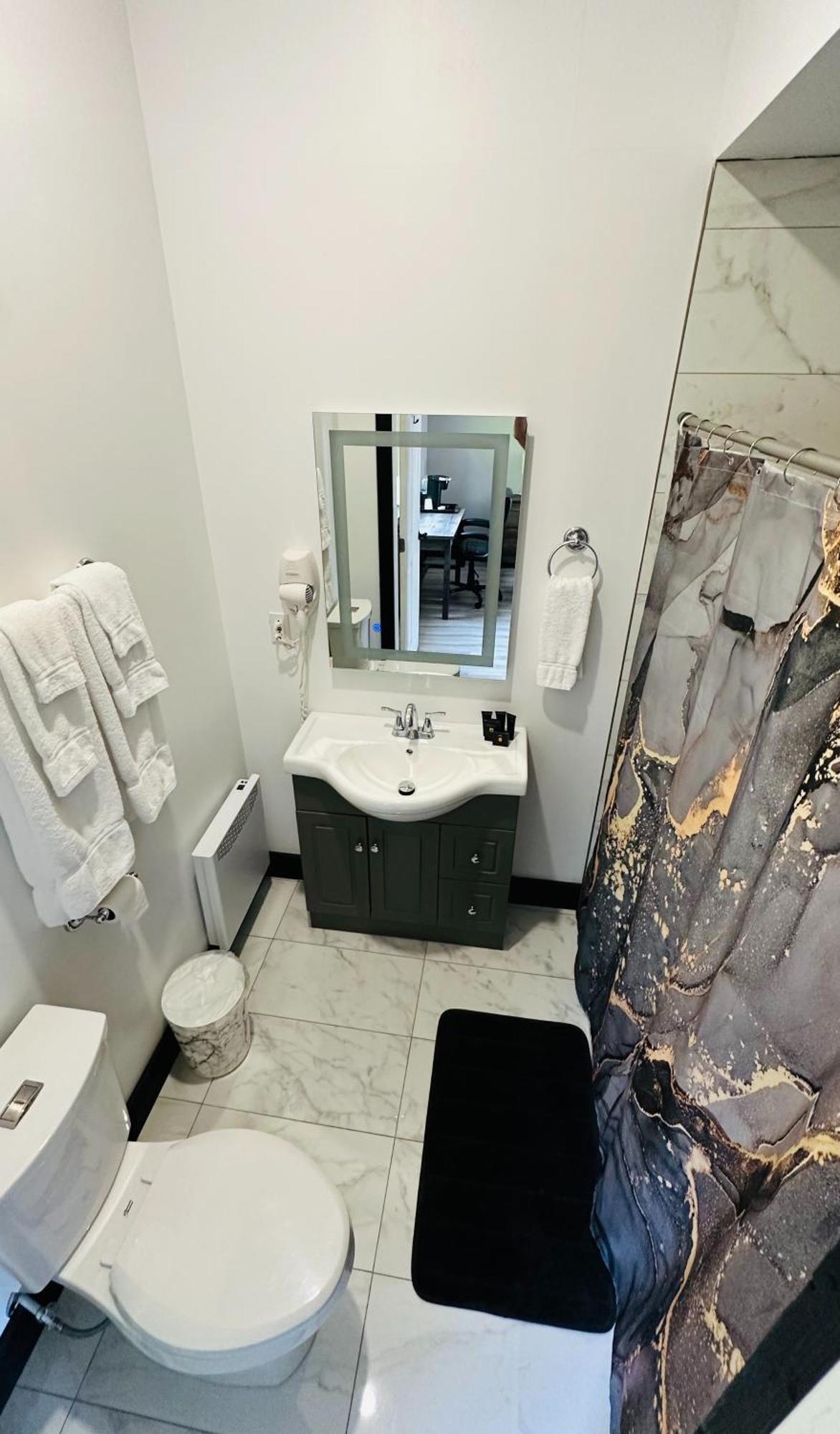 Motel 7 Inn & Suites Beresford ภายนอก รูปภาพ